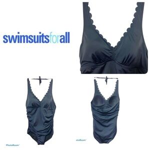 Swimsuits For All 1pc Scallop Halter V Neck Halter